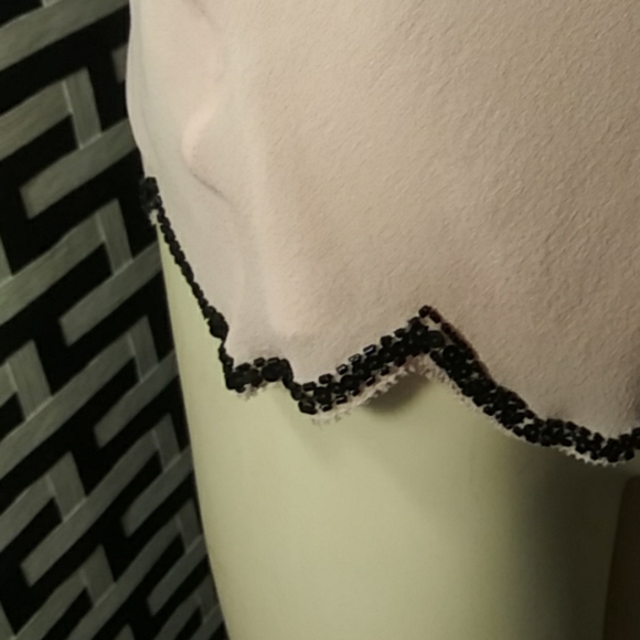 Top - Picture 4 of 8